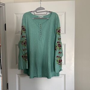 NorthStyle cotton henley tee with embroidered sleeves